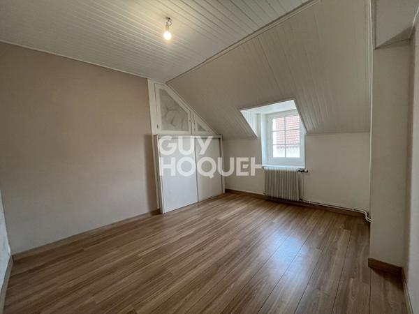 MAISON 6 PIÈCES - 240m² - ORLEANS