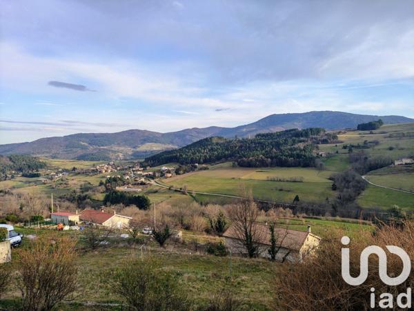 Maison traditionnelle 7 pièces de 130 m² à Vanosc (07690)