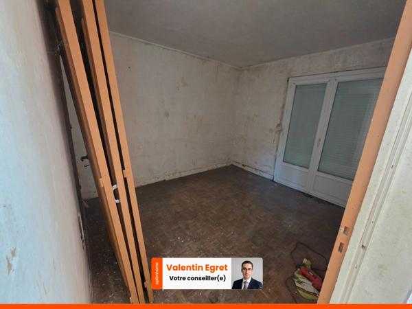 Maison de 120 m² à rénover avec vue panoramique, garage et jardin – Bolbec Centre