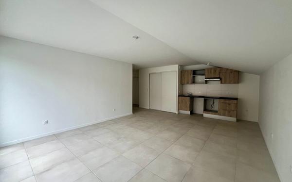 Appartement à louer    4 pièces • 82,26 m2 Tournefeuille