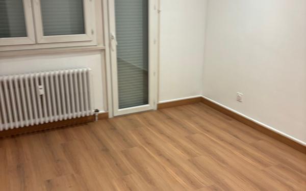 Appartement à louer    3 pièces • 54 m2 Bourg-en-Bresse