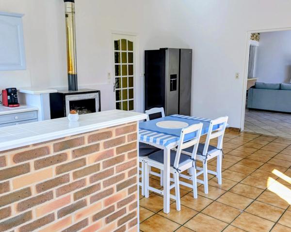 Charmante maison en pierre avec grange & jardin de 7 000 m² – Saulgond ✨