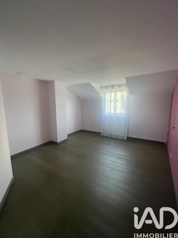 Maison à vendre 8 pièces 223 m² Le Mans