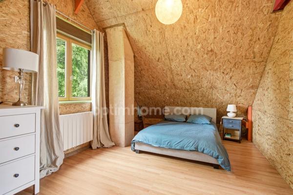 Proximité de Honfleur - Maison ossature bois - 130 m2 - 3 chambres dont une suite en RDC - Terrain 1238 m2 - Parkings