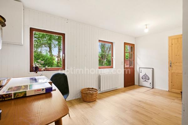 Proximité de Honfleur - Maison ossature bois - 130 m2 - 3 chambres dont une suite en RDC - Terrain 1238 m2 - Parkings