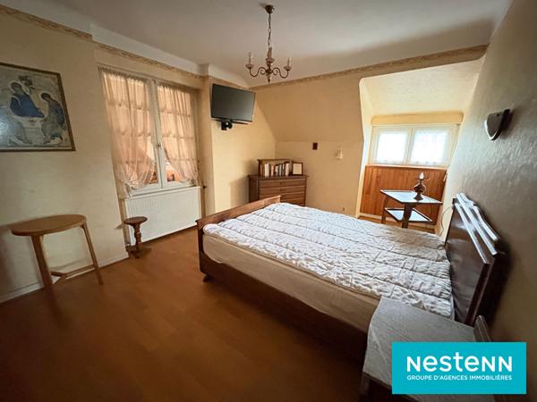 Maison de bourg 7 chambres avec sous-sol LE MENE ST GOUENO