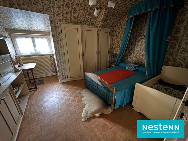 Maison de bourg 7 chambres avec sous-sol LE MENE ST GOUENO