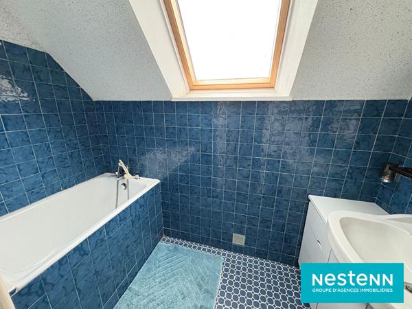 Maison de bourg 7 chambres avec sous-sol LE MENE ST GOUENO