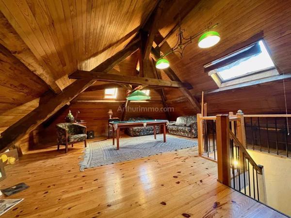 Vente Maison 10 pièces 231 m2 à Saint-Martin-d'Uriage