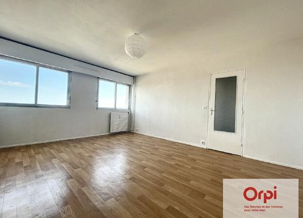 Appartement à louer    3 pièces • 74,43 m2 Montluçon