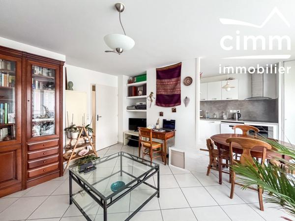 Appartement &nbsp;T3 57,79 &nbsp;m² carrez