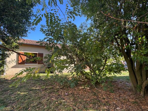 Maison à SAINT LOUBES  de 4 pièces de  82 m2 - Garage - Terrain de 981 m²