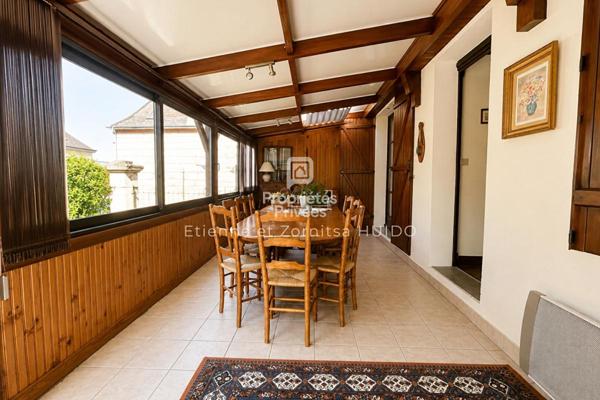 Maison Vatan 7 pièce(s) 181 m2