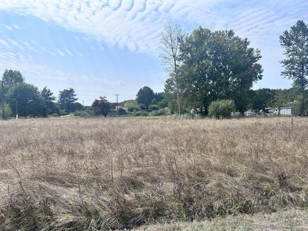 Terrain à vendre |  Saint-Aigulin |  1578 m²