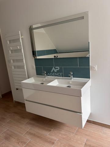Maison 5 pièce(s) 120.6 m2 €960 000 ** - Référence 4695