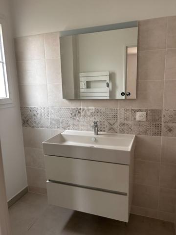 Maison 5 pièce(s) 120.6 m2 €960 000 ** - Référence 4695