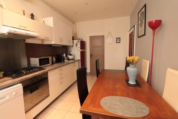 Centre ville - Charme - Cour commune - Faibles charges