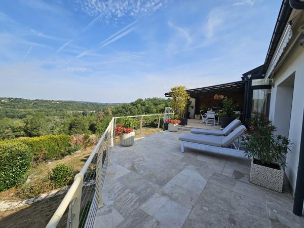 Maison
         10 pièces
        - 280 m² 540 000 € *