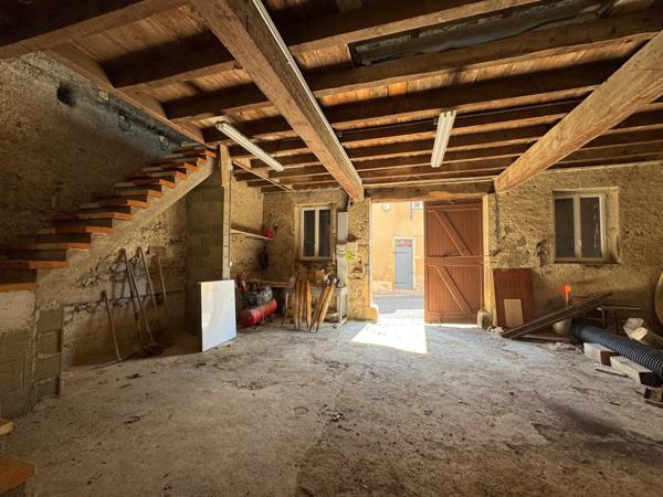 Un beau volume à aménager + 3 terrains non attenants