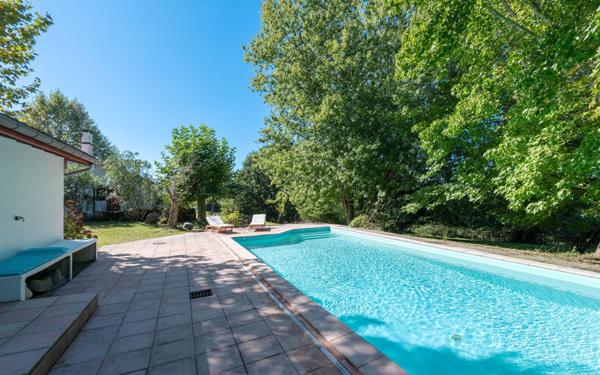 Maison à vendre    6 pièces • 250 m2 Arcangues