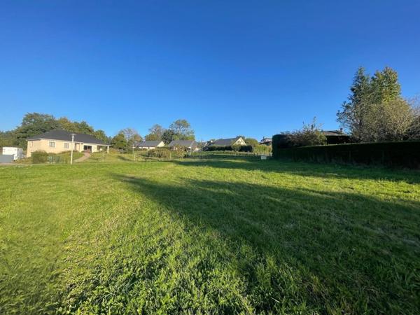 Terrain constructible dans un environnement calme