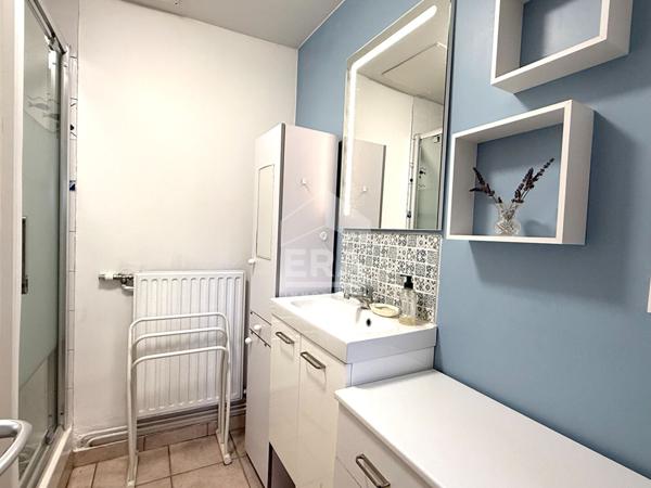 Maison Etaples-sur-mer Centre ville , 2 chambres, cour extérieure