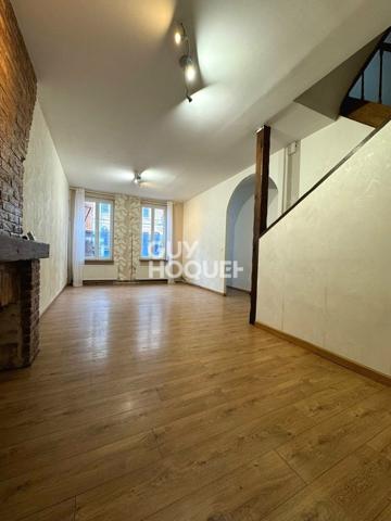 PROXIMITÉ GARE - MAISON D'ENVIRON 93M² AVEC COUR