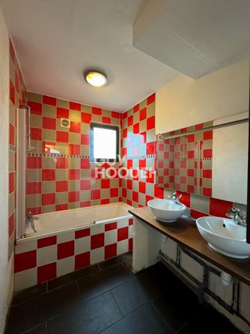 PROXIMITÉ GARE - MAISON D'ENVIRON 93M² AVEC COUR