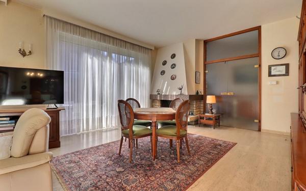 Maison à vendre    5 pièces • 190 m2 Forbach