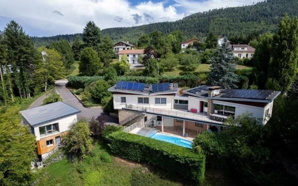 Maison à vendre    8 pièces •  Saint-Dié-des-Vosges