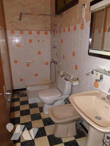 Immeuble de rapport à rénover très fort potentiel