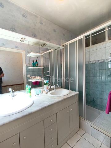 🏡 MAISON AVEC FORT POTENTIEL – PROCHE CENTRE VILLE DE SÉZANNE