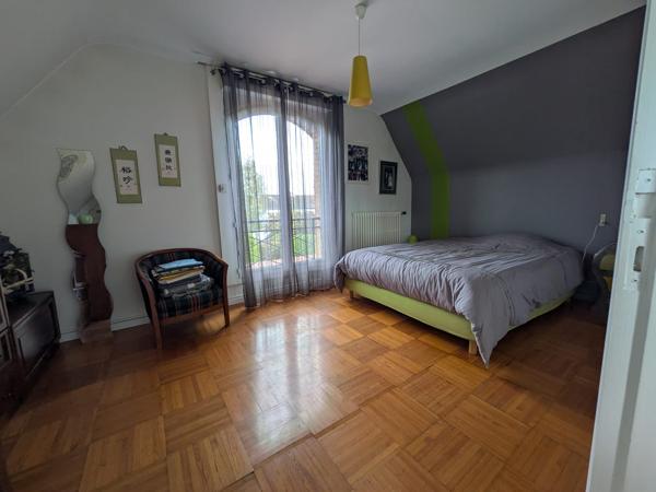 Maison individuelle 180m² - 5 chambres jardin double garage