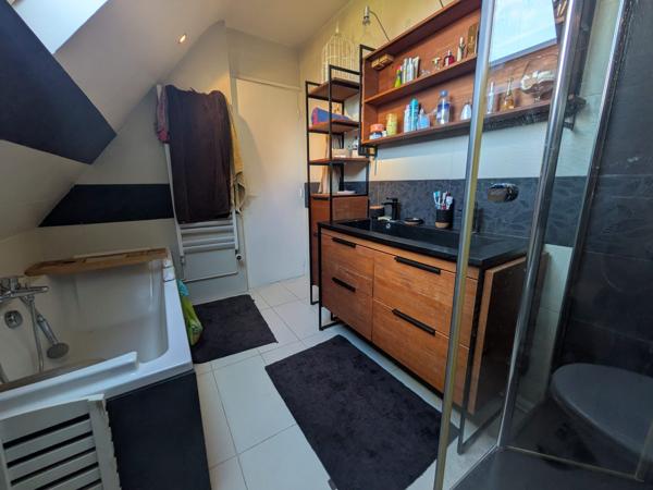 Maison individuelle 180m² - 5 chambres jardin double garage