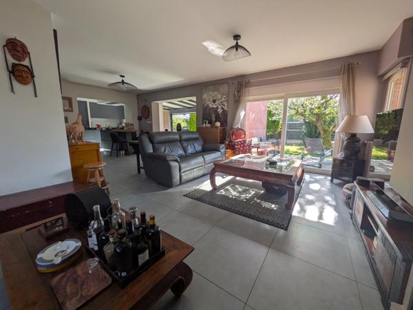 Maison individuelle 180m² - 5 chambres jardin double garage