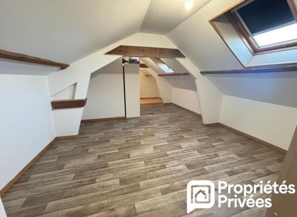 Maison 3 pièces 84 m2 à MEHUN SUR YEVRE ( 18500 )