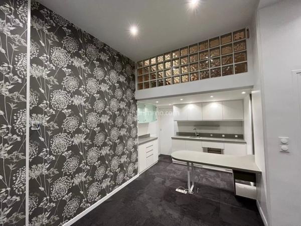 Vente Local commercial 3 pièces 53 m2 à Joinville-le-Pont