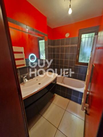 Maison à fort potentiel à MIRIBEL