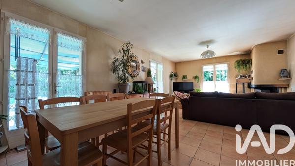 Maison à vendre 6 pièces 150 m² Saint-Vincent-de-Paul