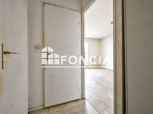 À vendre Studio 30 m² - Cergy 95800