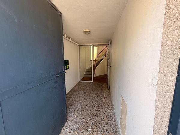 A LOUER Appartement T2 meublé Mont De Marsan centre ville 1 chambre stationnement proche