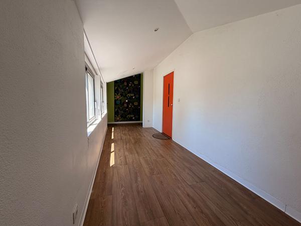 A LOUER Appartement T2 meublé Mont De Marsan centre ville 1 chambre stationnement proche