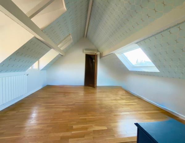 Maison à BEYNES, 78650 - 7 pièces 173m²
