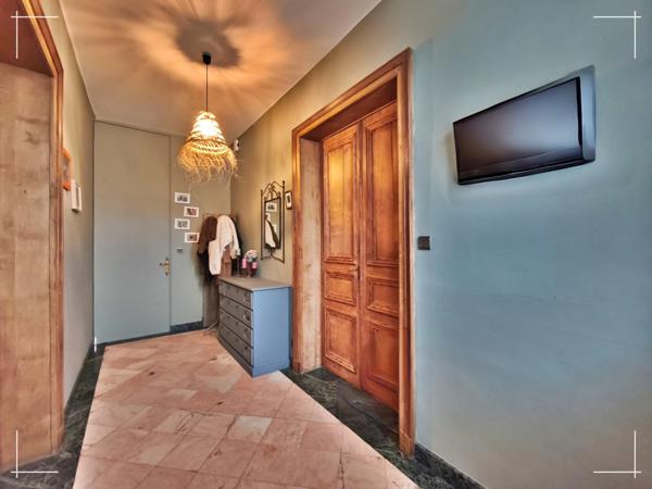 Maison à vendre 13 pièces LA CAPELLE (02)