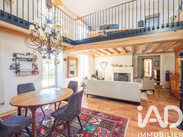 Maison à vendre 7 pièces 240 m² Saint-Médard-d'Aunis