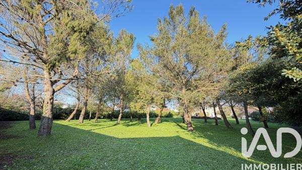Maison à vendre 7 pièces 240 m² Saint-Médard-d'Aunis