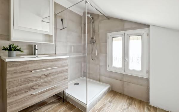 Appartement à vendre    3 pièces • 46,75 m2 Noisy-le-Sec