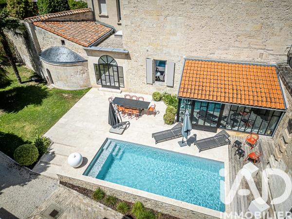 Maison à vendre 10 pièces 276 m² Niort