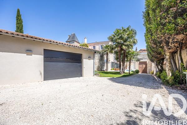 Maison à vendre 10 pièces 276 m² Niort