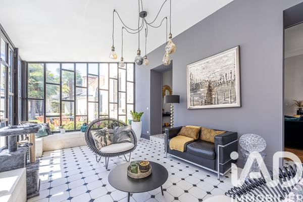 Maison à vendre 10 pièces 276 m² Niort